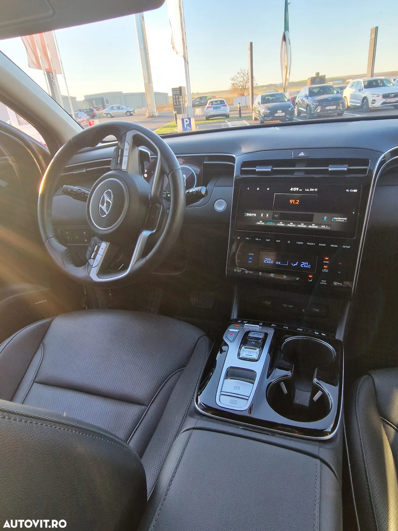 Hyundai Tucson PHEV 1.6 l 265 CP 4WD 6AT Luxury - 10