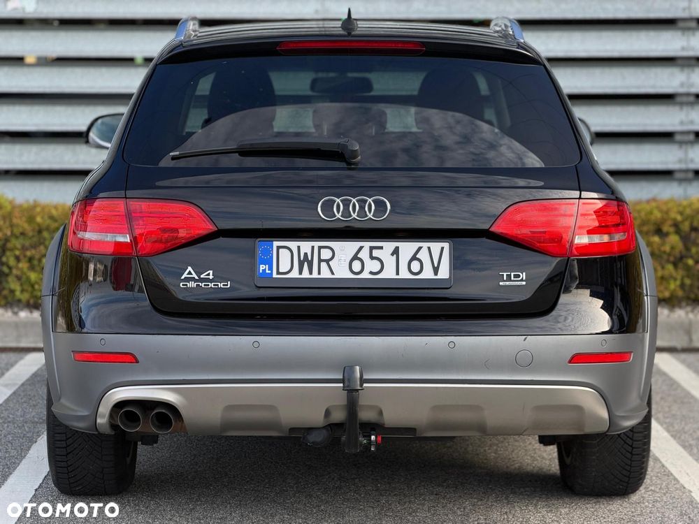 Audi A4 Allroad 2.0 TDI Quattro - 12