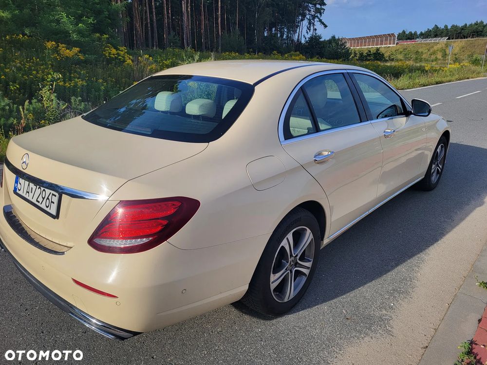 Mercedes-Benz Klasa E 200 d 9G-TRONIC - 3
