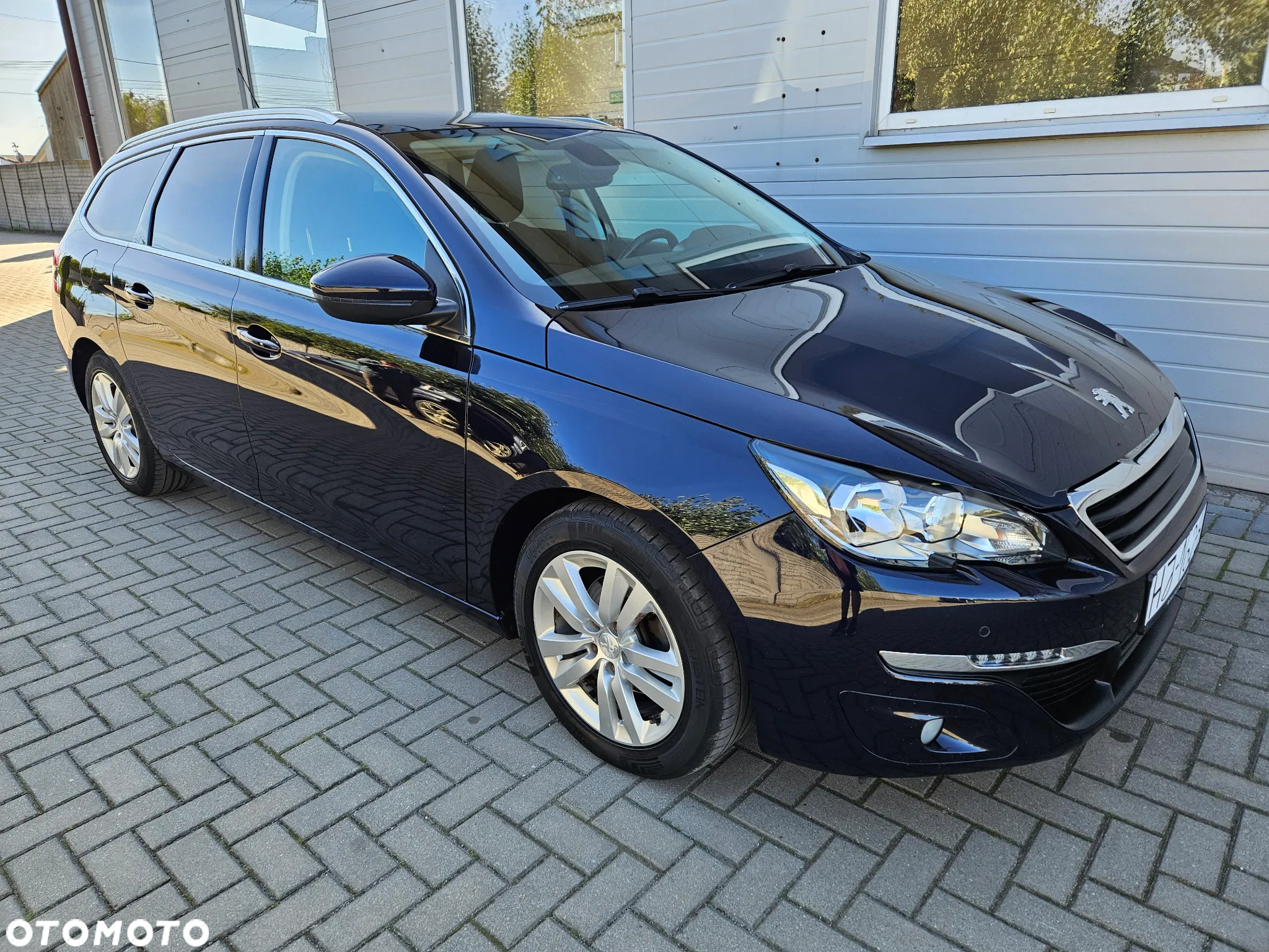 Peugeot 308 SW 1.6 BlueHDi Business Line S&S - 26