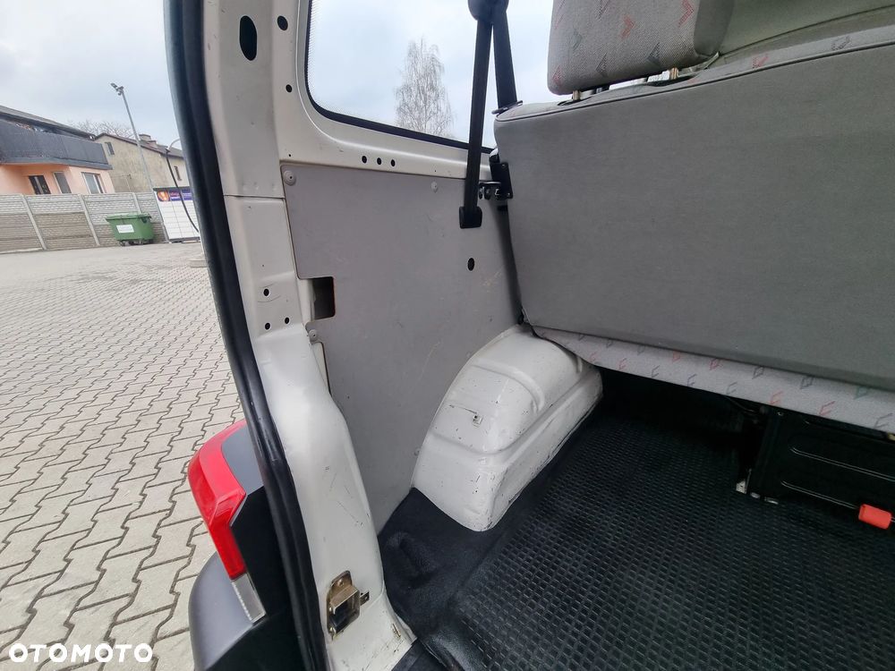 Volkswagen Transporter Standard - 5