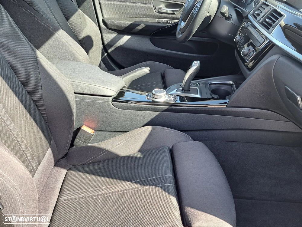 BMW 420 Gran Coupé d Line Sport Auto - 23