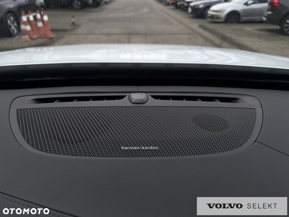 Volvo XC 90 - 20