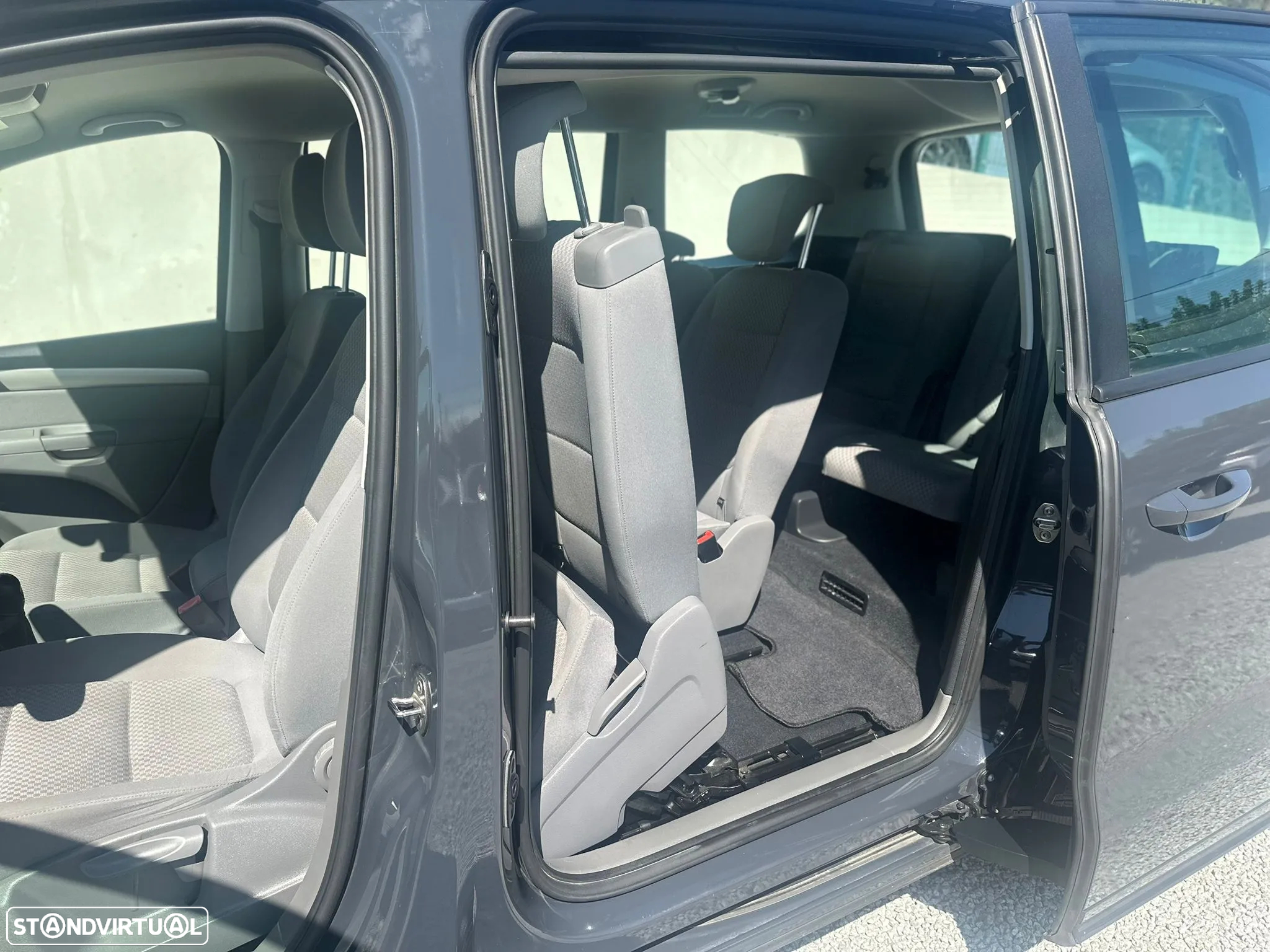 SEAT Alhambra 2.0 TDI Reference - 22