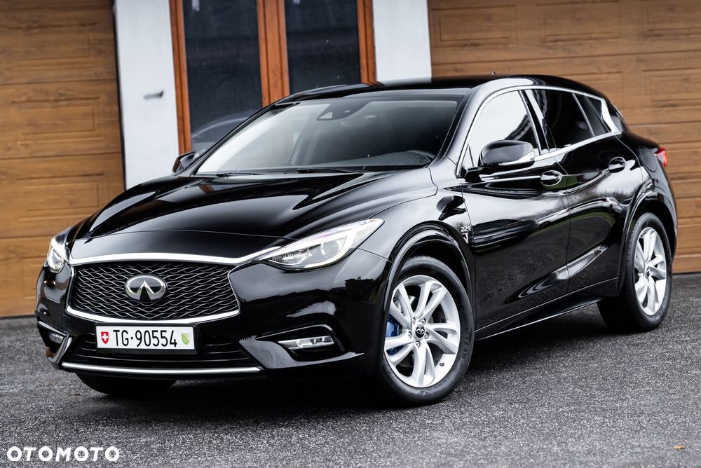 Infiniti Q30 2.2d DCT AWD Sport - 5