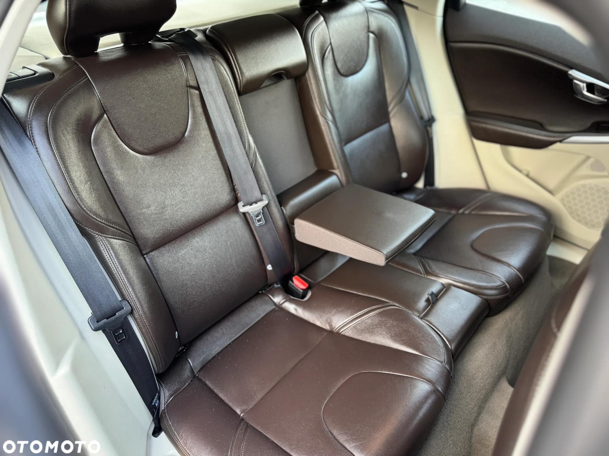Volvo V40 D4 RDesign - 38