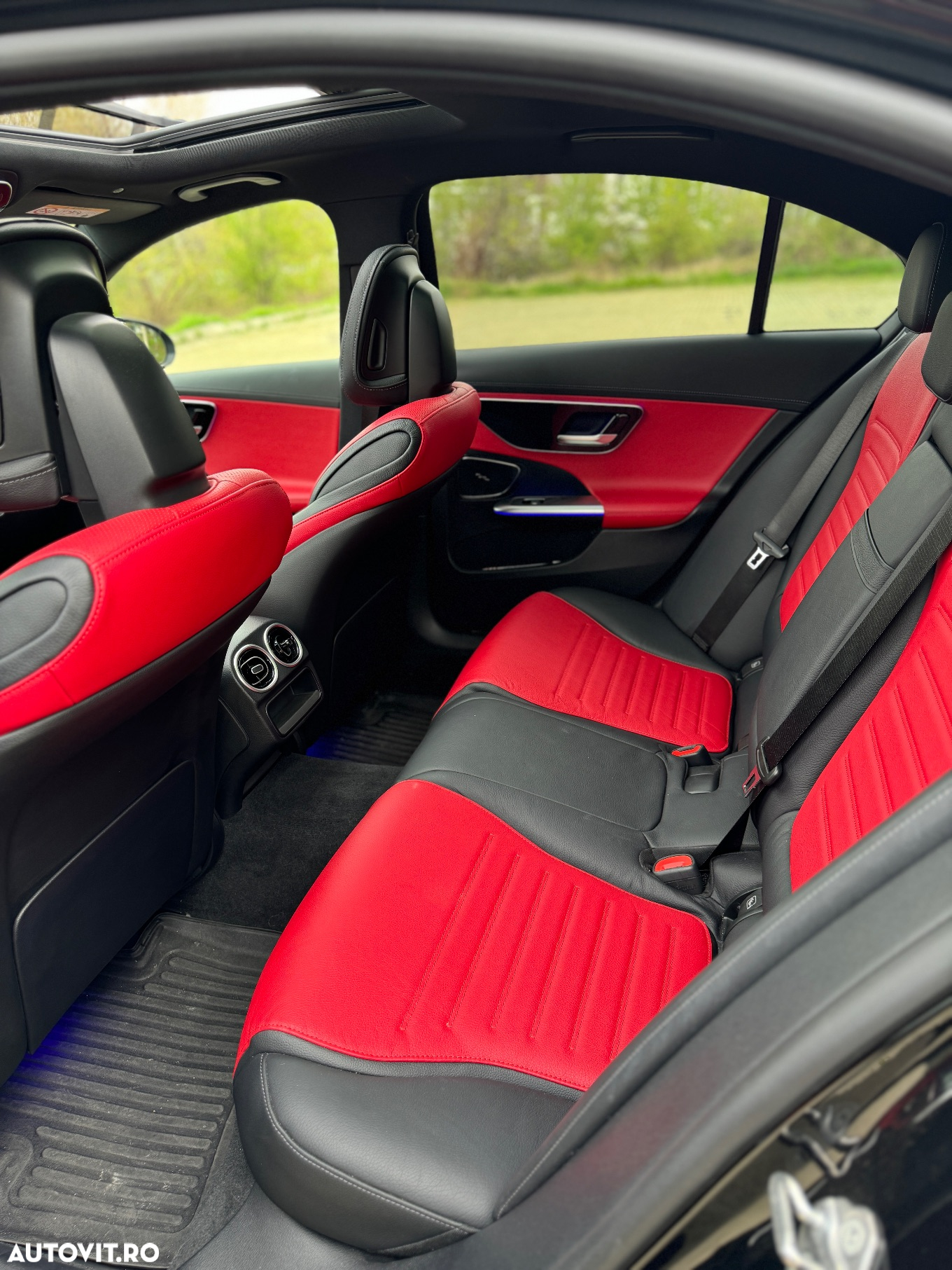 Mercedes-Benz C 300 PHEV - 18