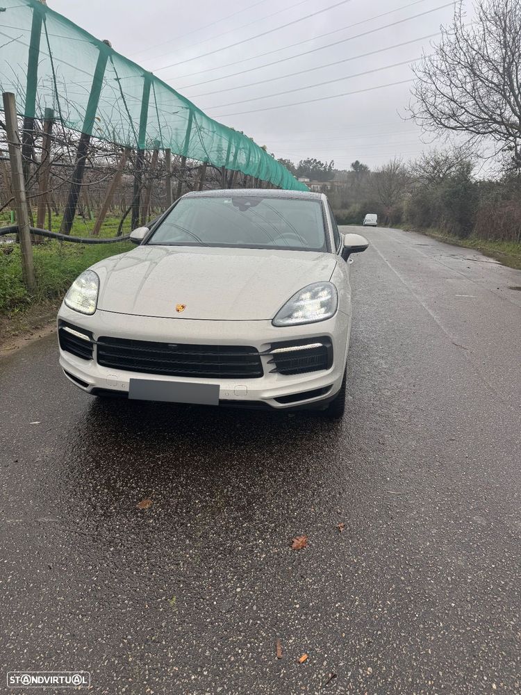 Porsche Cayenne Coupé E-Hybrid - 2