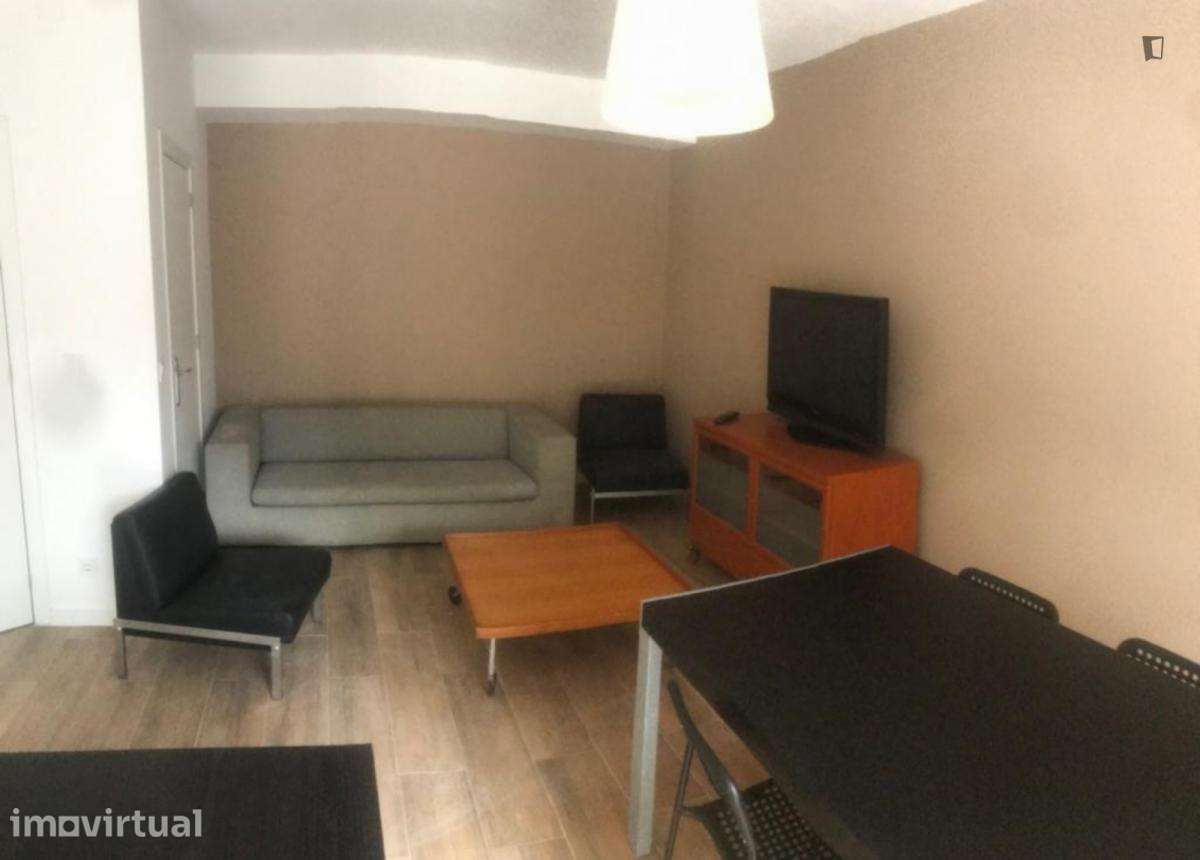 Quarto - localizado em Cedofeita Porto - Grande imagem: 2/15