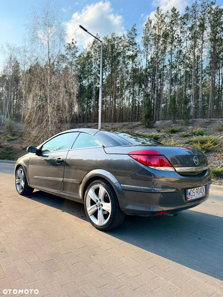 Opel Astra - 8