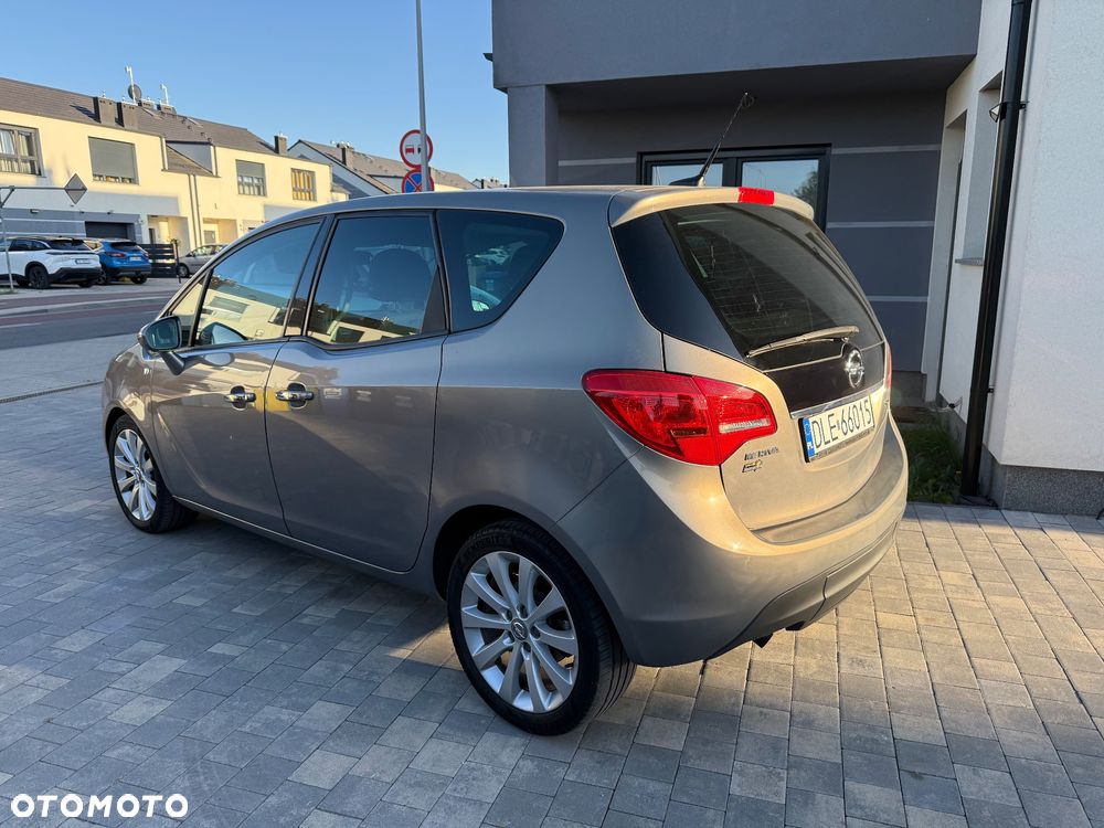 Opel Meriva 1.7 CDTI Automatik Design Edition - 4