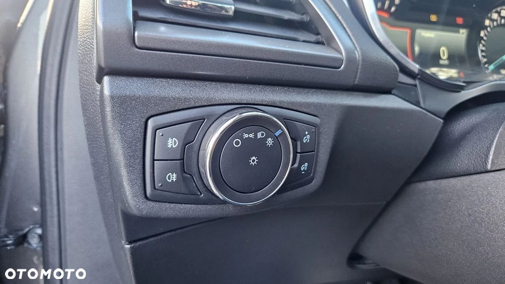 Ford Mondeo SW 2.0 TDCi Edition - 16