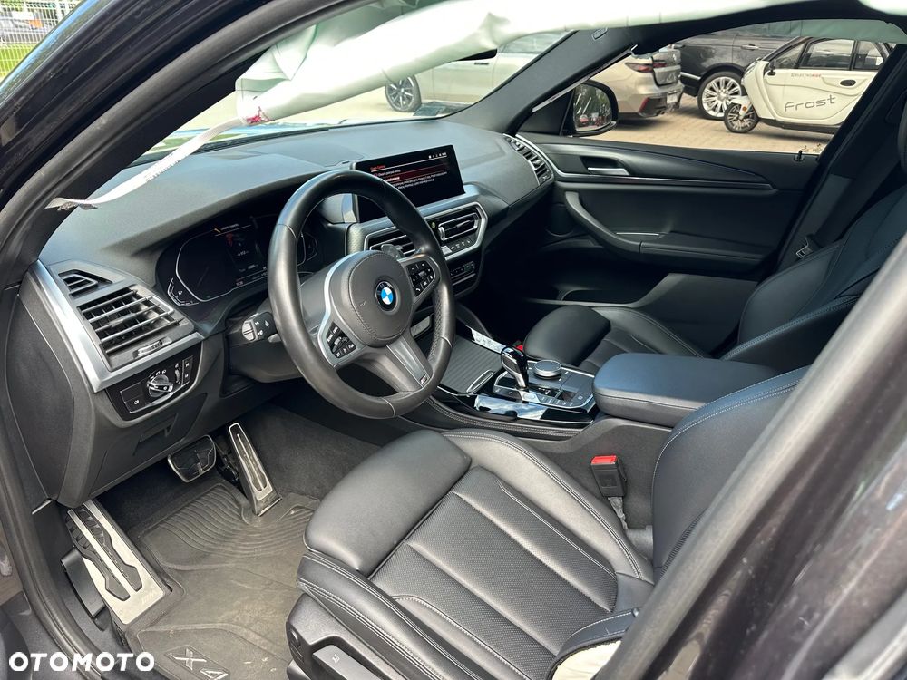 BMW X4 - 11