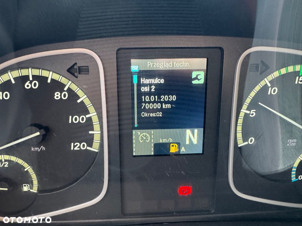 Mercedes-Benz ATEGO - 33