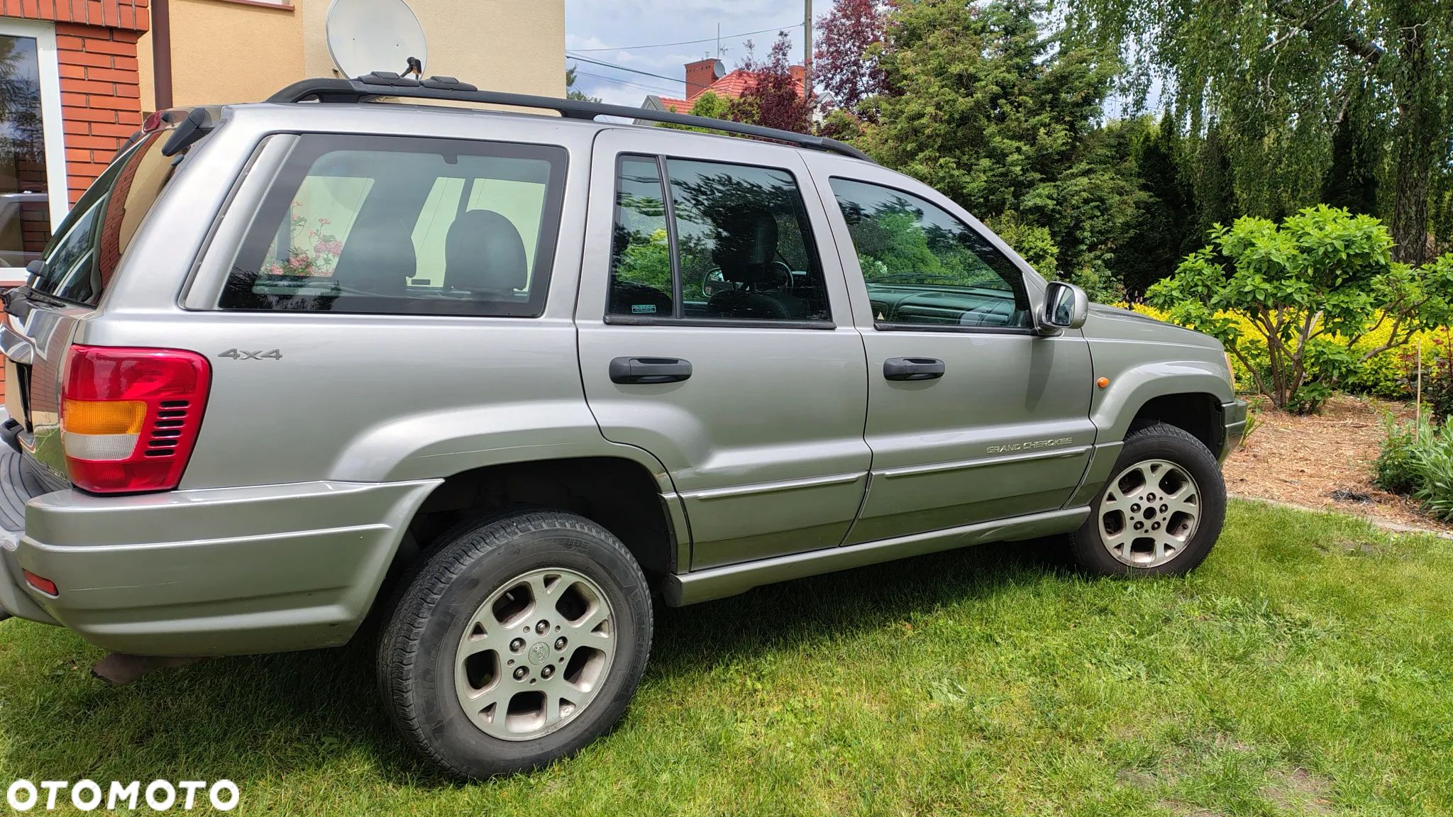 Jeep Grand Cherokee 3.1L TD Laredo - 1