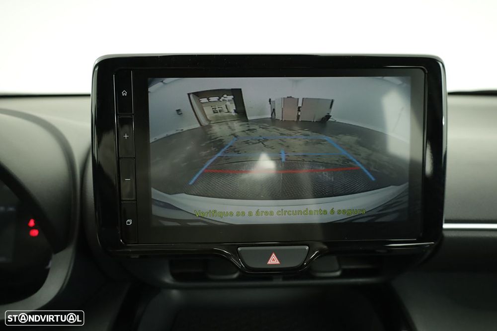 Toyota Yaris Cross 1.5 HDF Comfort - 11