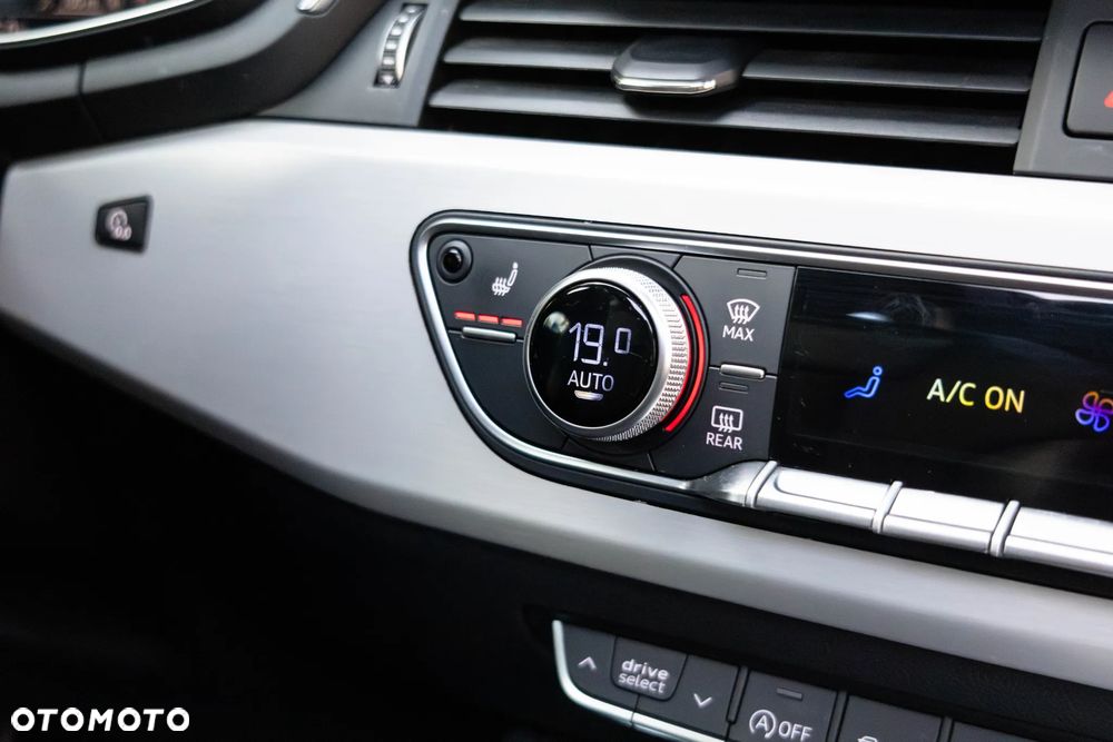 Audi A4 Avant 40 TFSI mHEV Quattro S Line S tronic - 17