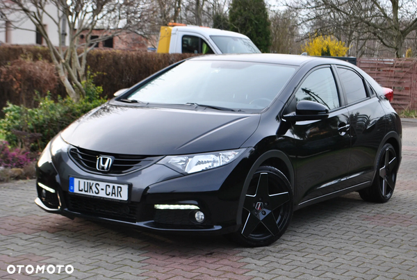 Honda Civic 1.8 i-VTEC Comfort 40 Jahre Edition