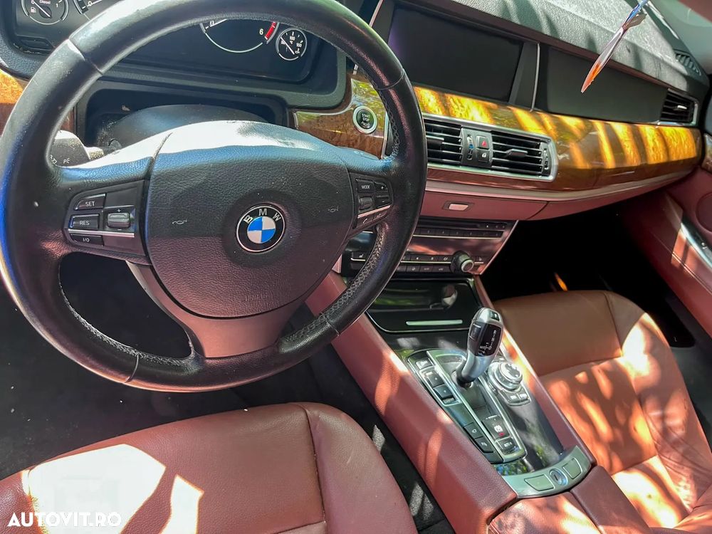 BMW Seria 5 530d Aut. - 2