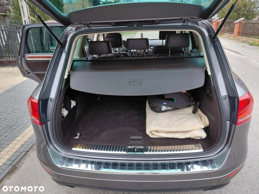Volkswagen Touareg - 17