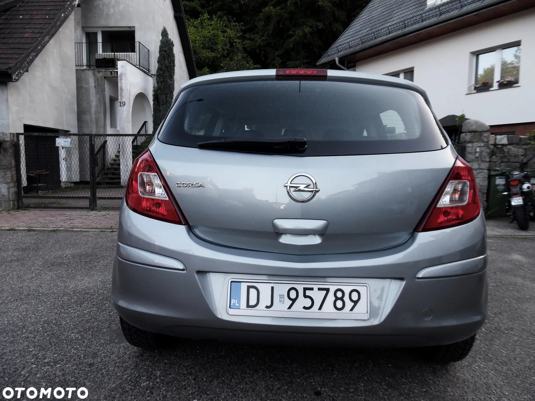 Opel Corsa - 4
