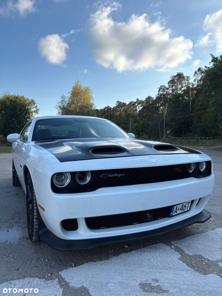 Dodge Challenger 5.7 R/T - 4