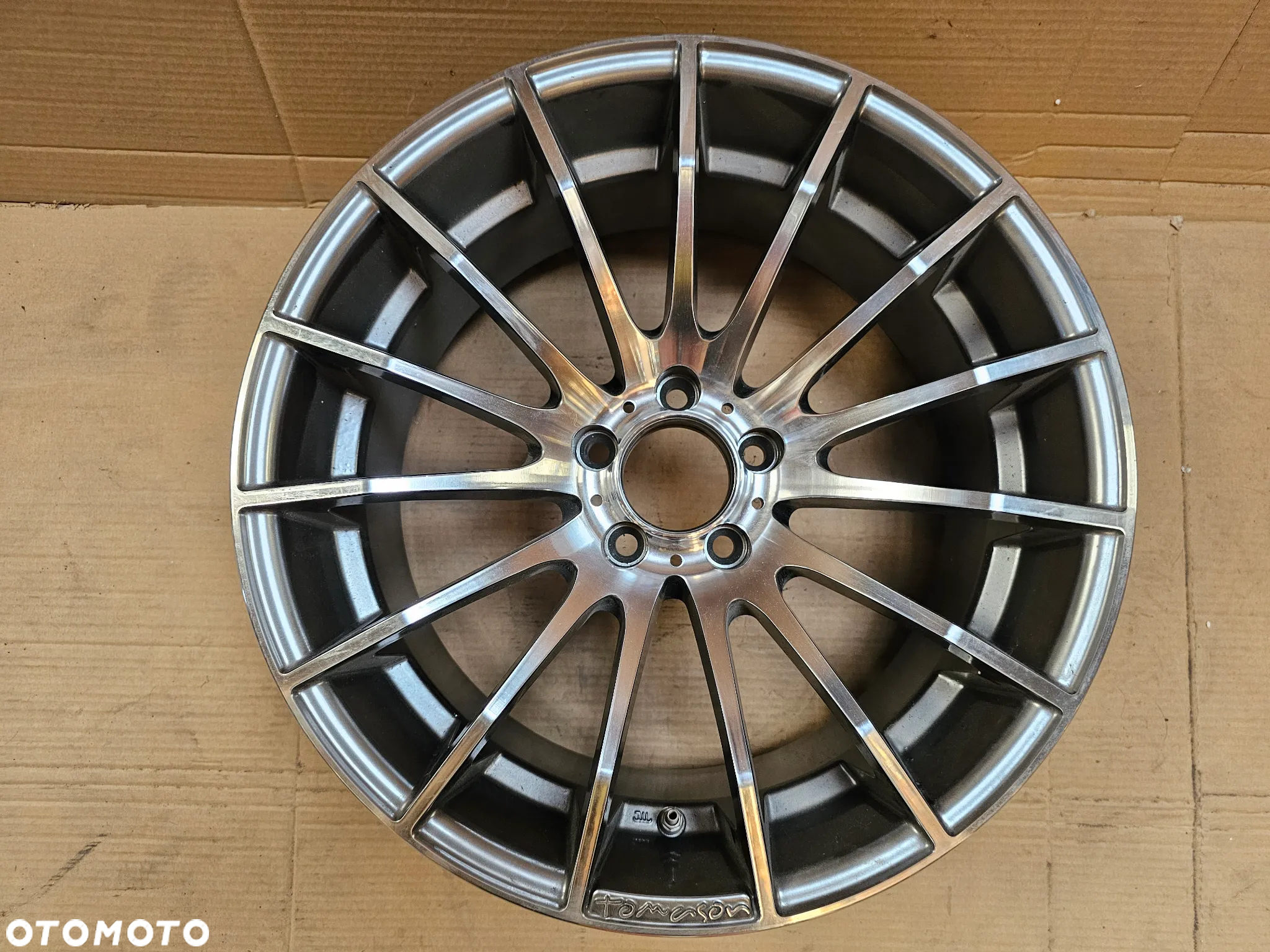 (F86) Tomason Audi Volkswagen Mercedes / TN9 9519 / 9,5Jx19 ET35 5x112 - 2