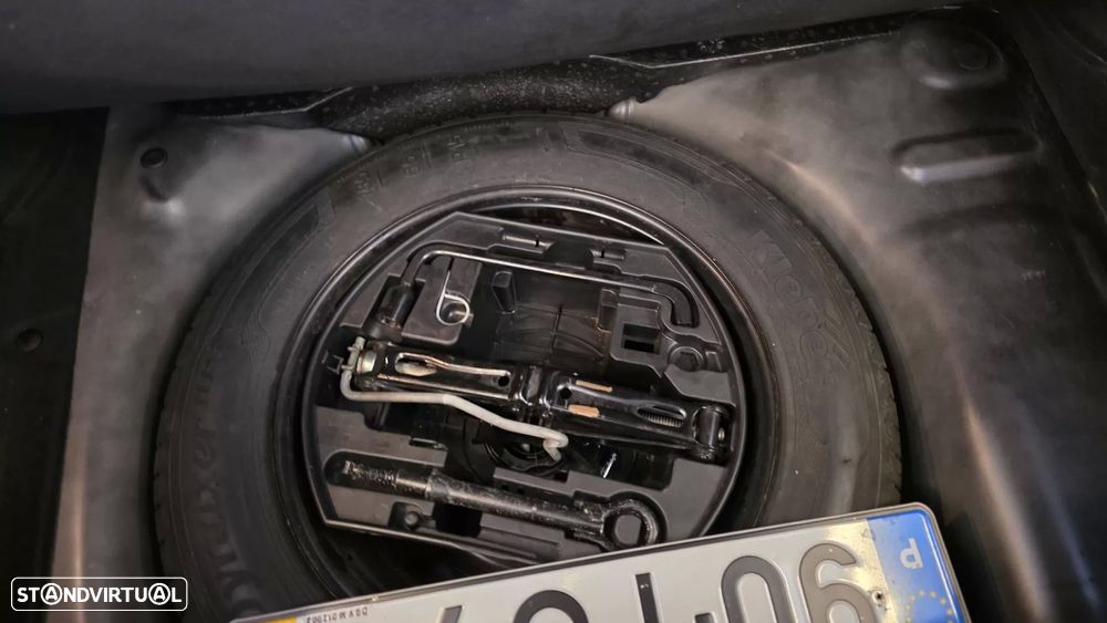 Citroën C3 1.2 PureTech Shine - 23