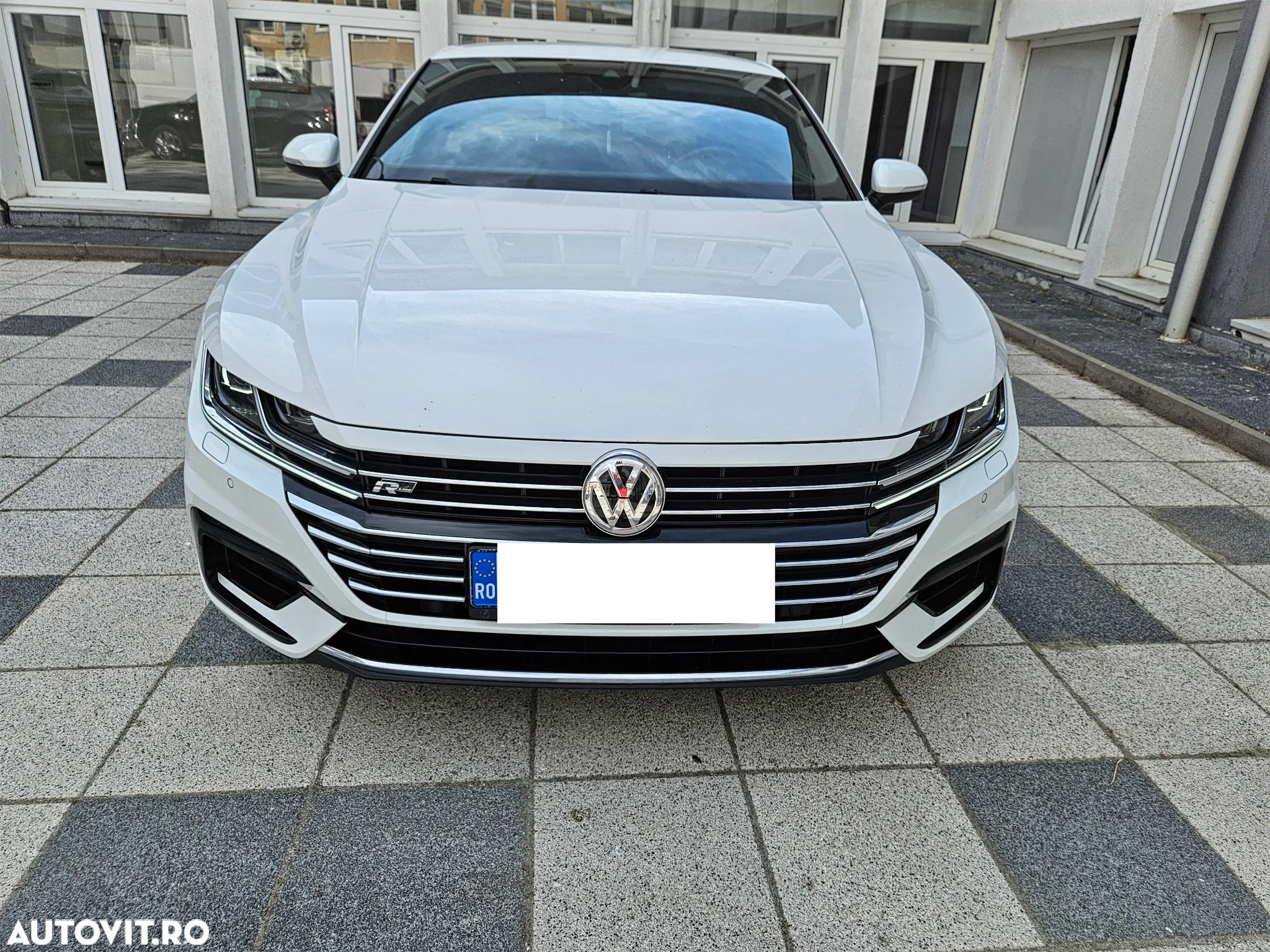 Volkswagen ARTEON 2.0 TDI DSG R-Line - 3