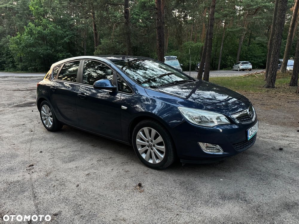 Opel Astra 1.6 - 10