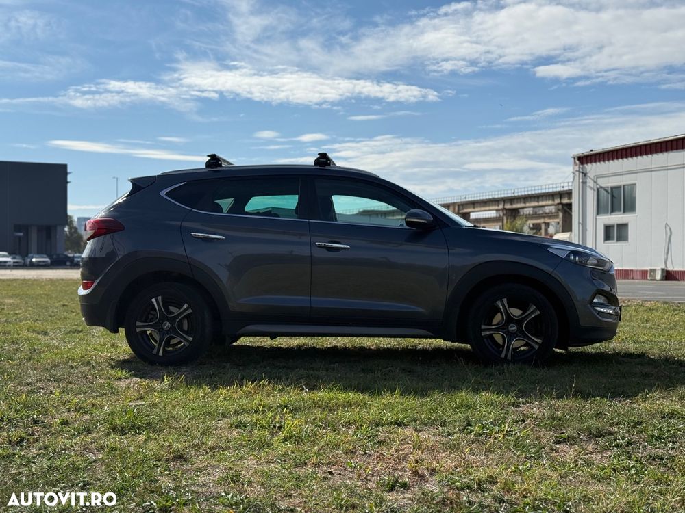 Hyundai Tucson 2.0 CRDI 4WD 6AT Luxury+ - 3