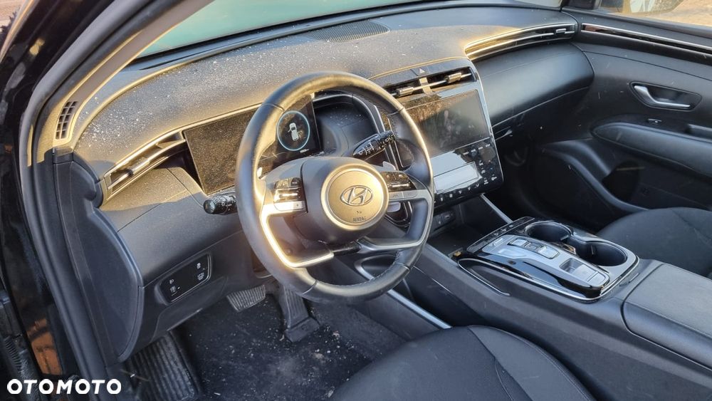 Hyundai Tucson 1.6 T-GDi HEV 2WD Select - 17