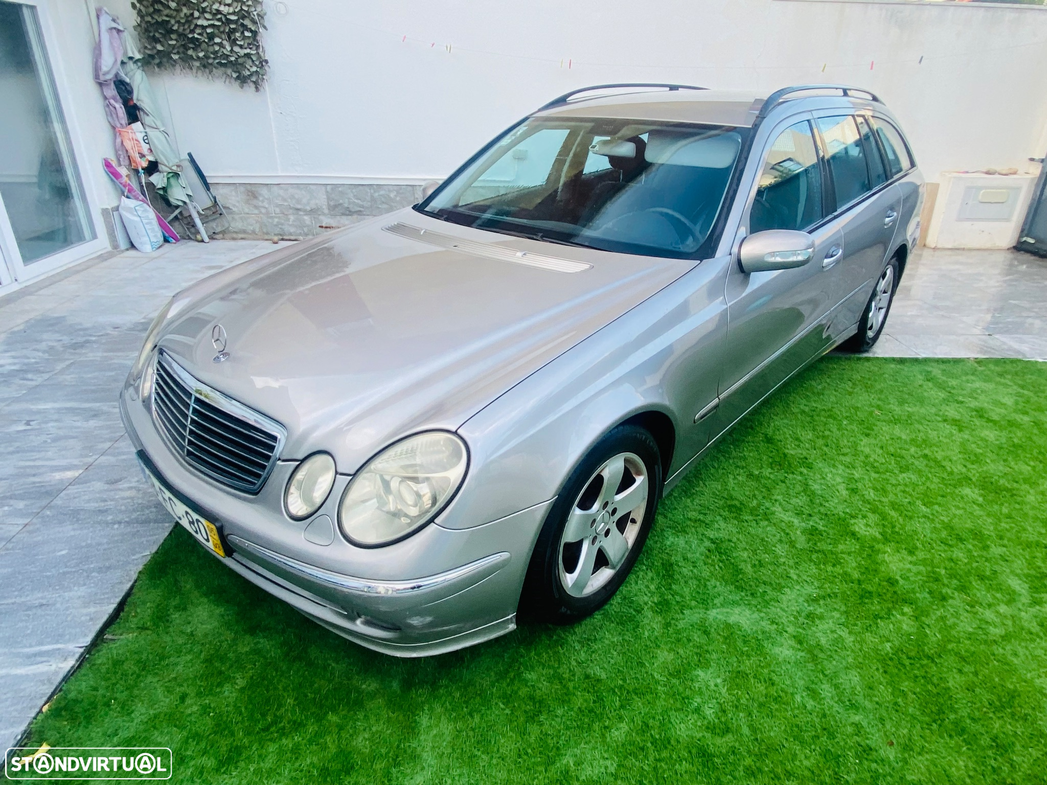 Mercedes-Benz E 220 CDi Avantgarde - 25
