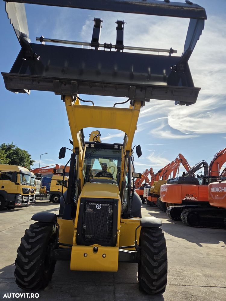 New Holland B110D NOU -nefolosit, FULL OPTION, Masa operatinoala 9,5 tone, motor 120CP euro6 cu Ad Blue, Certificat CE Atestat RAR, Cupa multifuncitonala 4x1, FURCI paleti, Brat excavare extensibil, anv MICHELIN, Aer cond, cutie POWERSHIFT, PROMOTIE 84900 EUR+T - 10