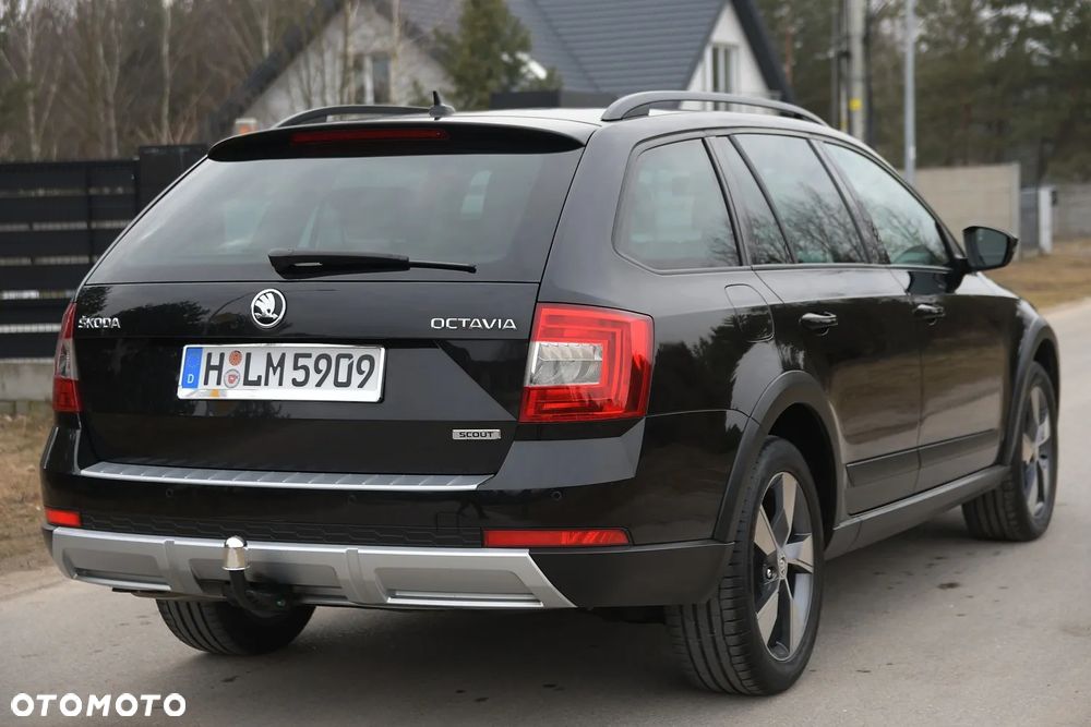 Skoda Octavia 2.0 TDI 4x4 DSG Scout - 11