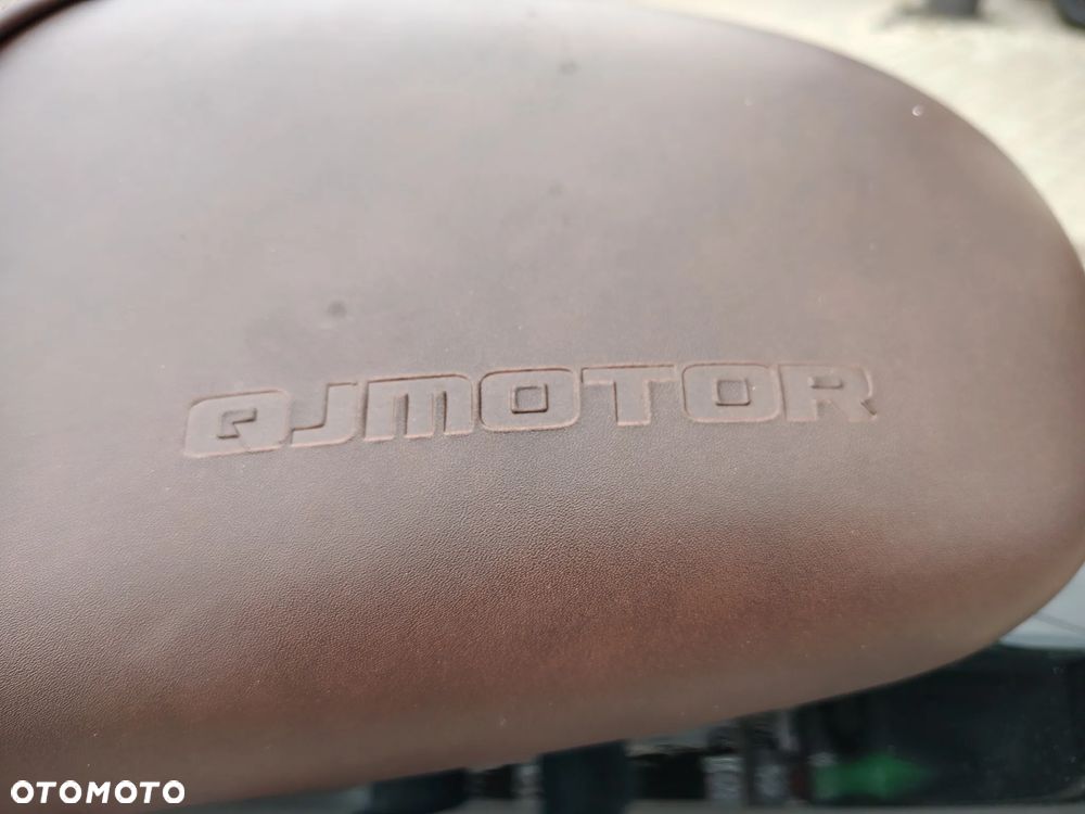 QJMOTOR SRV 125 - 16