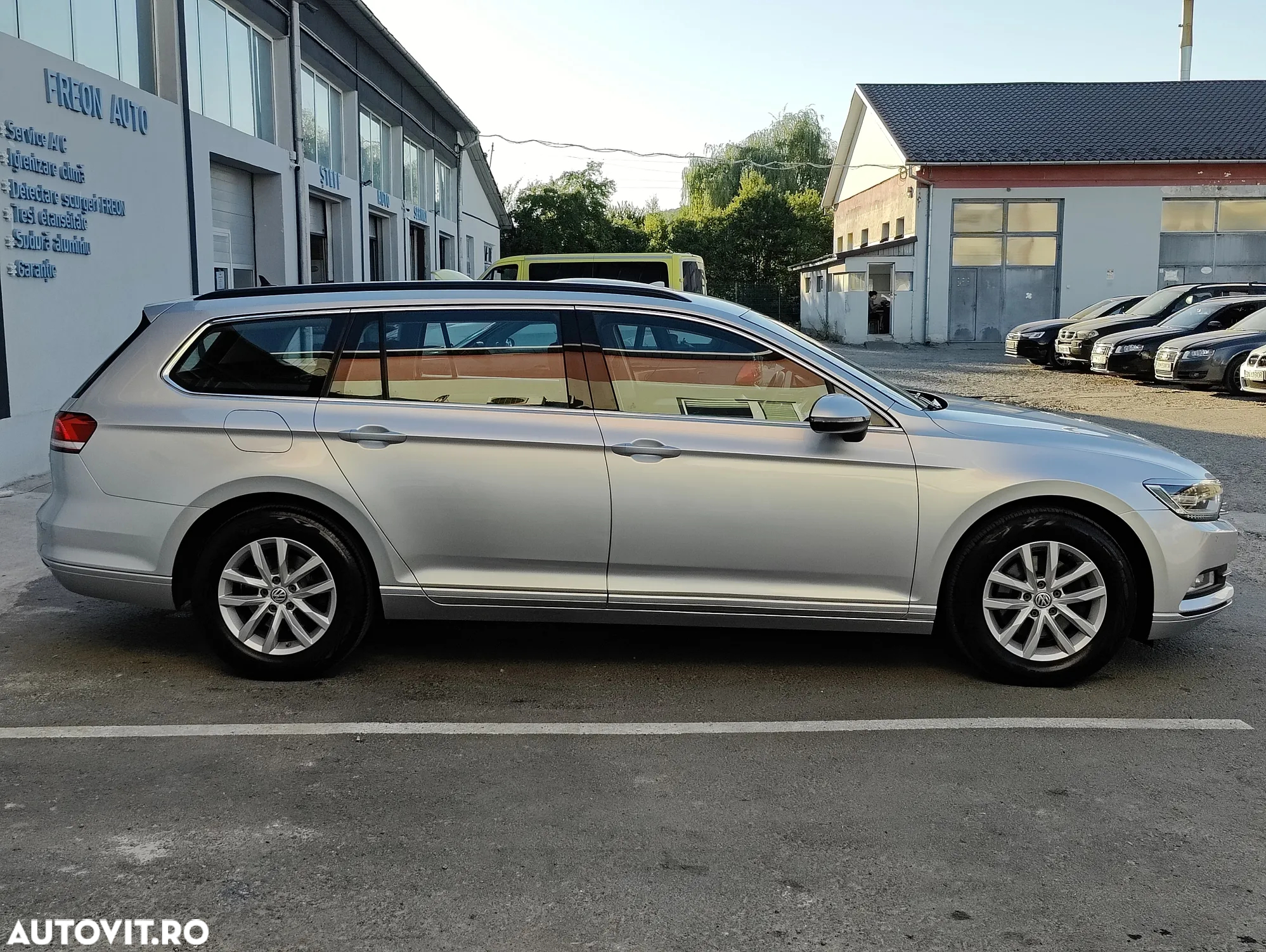 Volkswagen Passat Variant 2.0 TDI DSG (BlueMotion Technology) Comfortline - 5