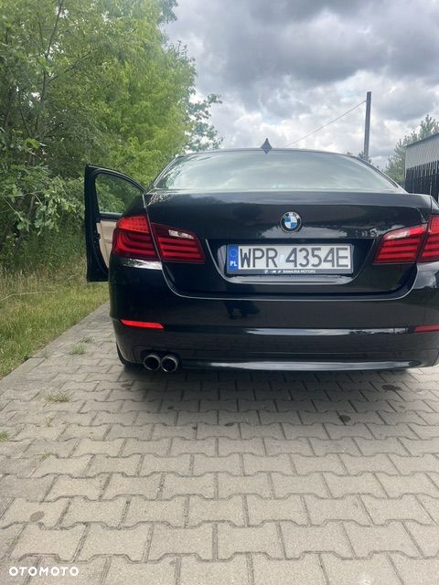 BMW Seria 5 520d xDrive Luxury Line - 1