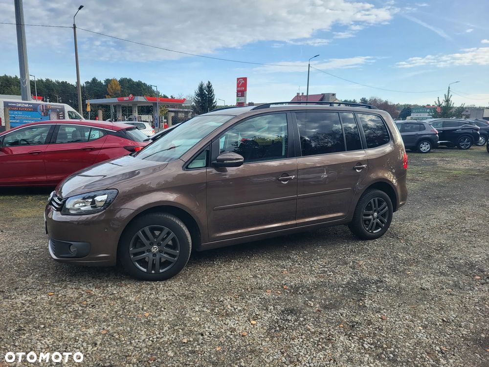 Volkswagen Touran - 5