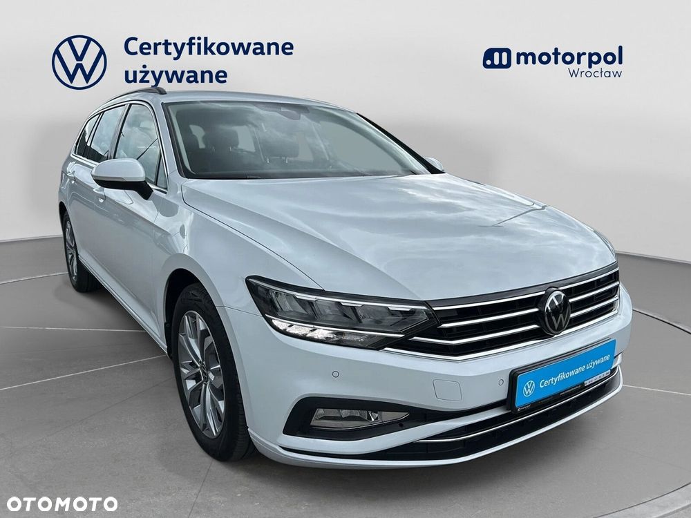 Volkswagen Passat Variant 1.5 TSI EVO Business DSG - 14