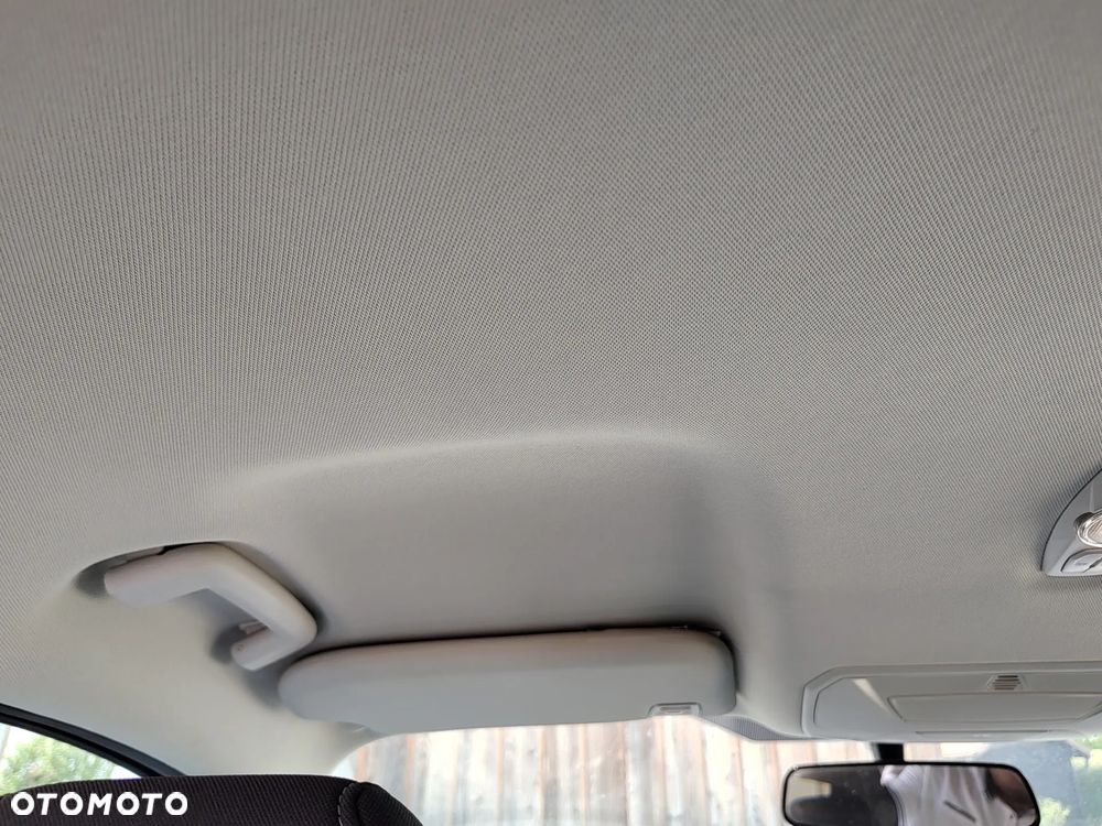 Ford Kuga 2.0 TDCi FWD Edition - 6