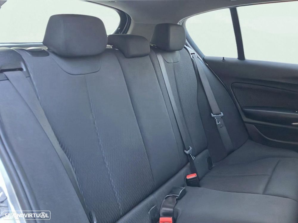 BMW 116 d EfficientDynamics - 13