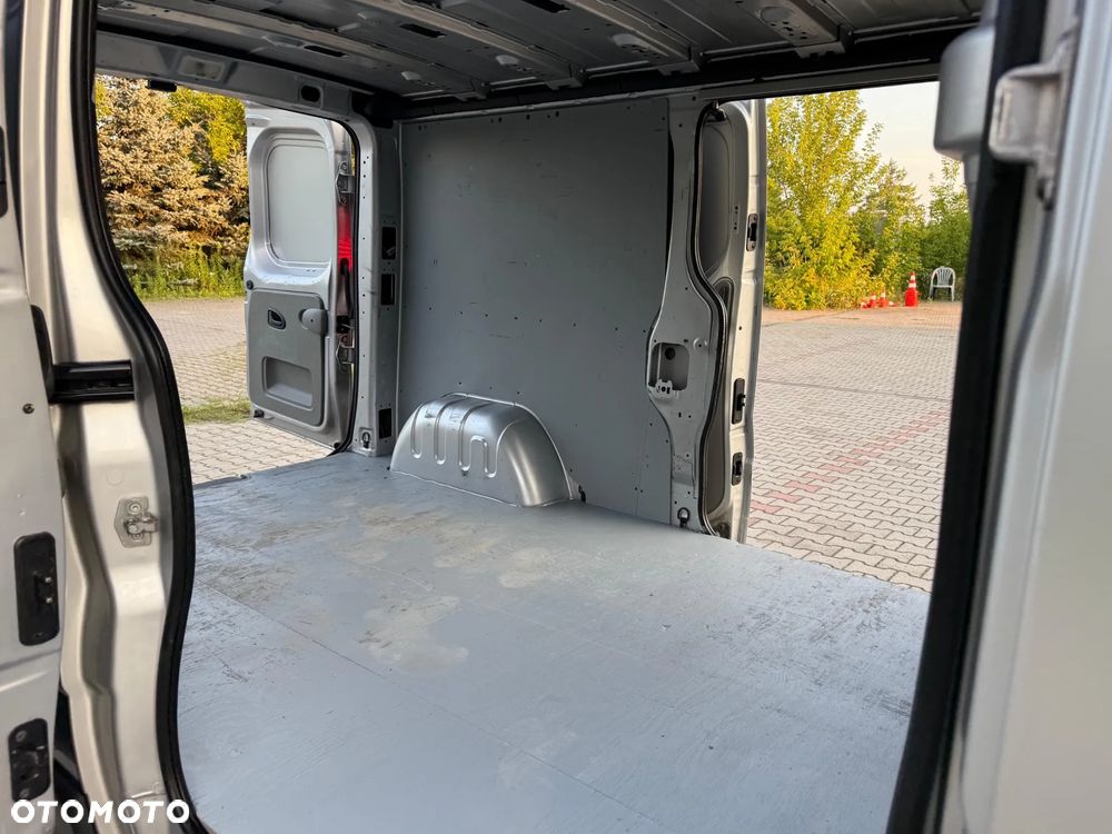 Opel VIVARO - 20