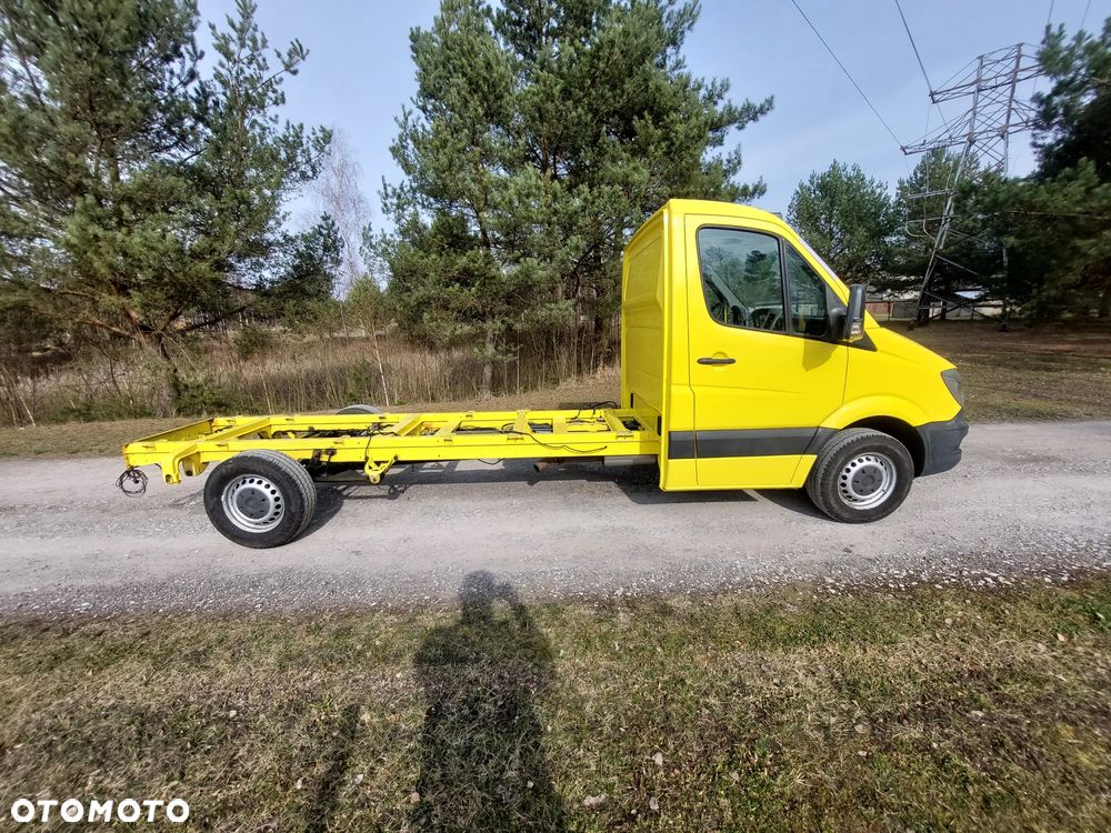 Mercedes-Benz Sprinter - 10