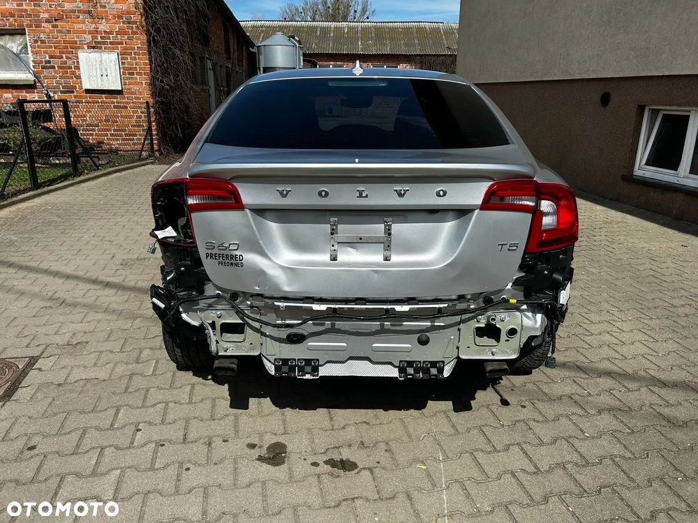 Volvo S60 T5 Drive-E Momentum - 7