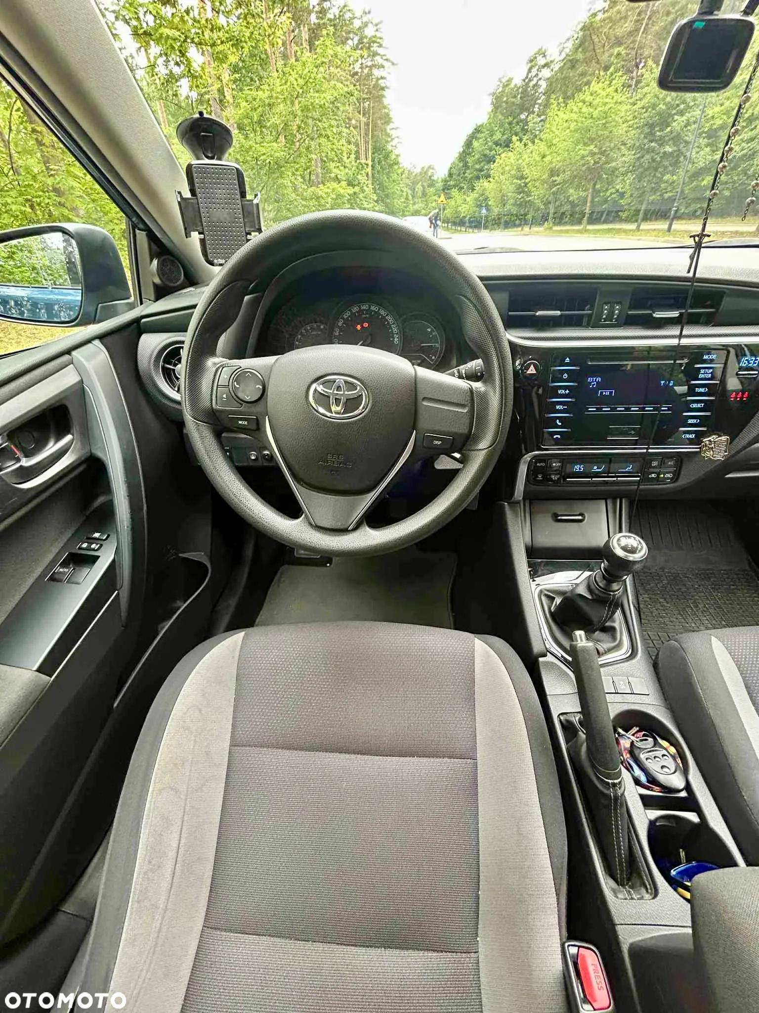 Toyota Auris 1.33 VVT-i Active - 16