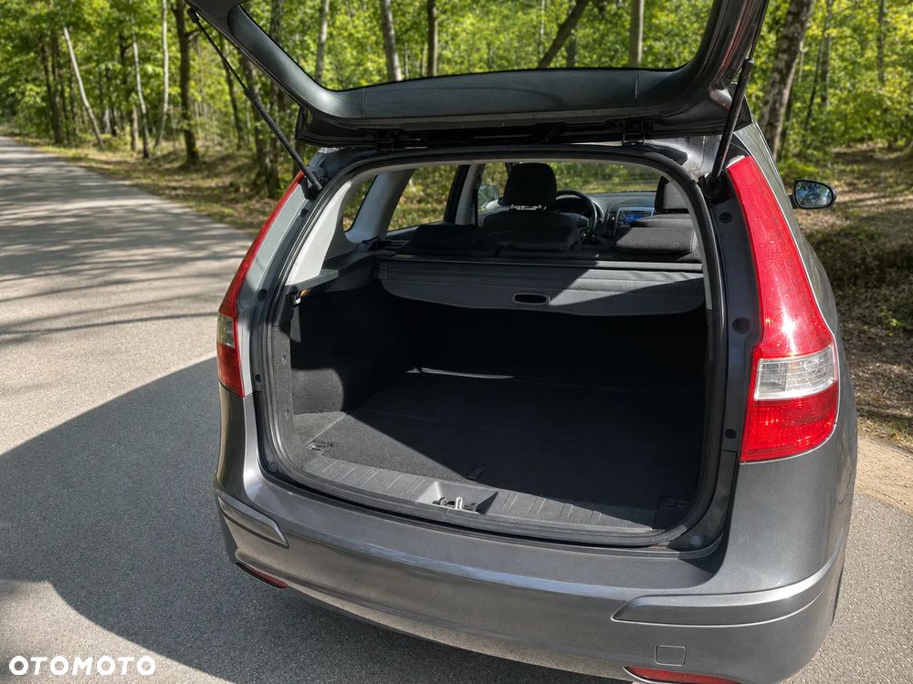 Hyundai i30 1.6 Style EU5 - 8