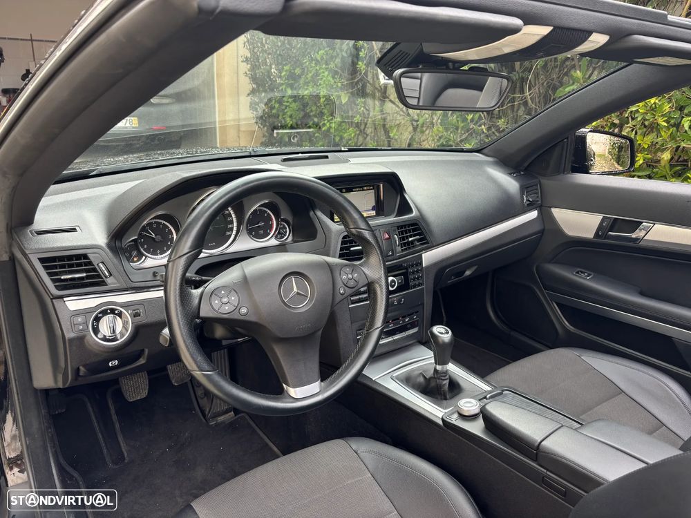 Mercedes-Benz E 220 CDi Avantgarde BlueEfficiency - 12