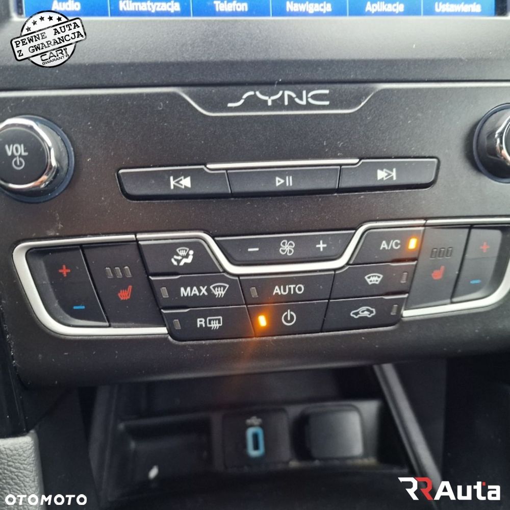 Ford Mondeo - 40