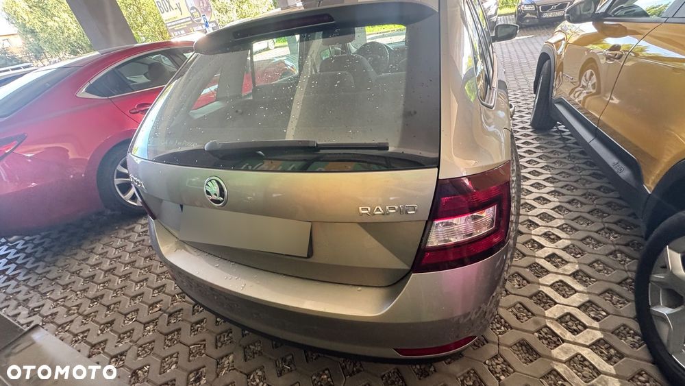 Skoda RAPID - 5